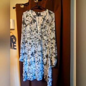 Laundry by Shelli Segal Women's size 12 Dress "Full Bloom"